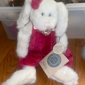 Boyds Bear Ashley the white bunny